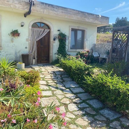 Villa Radiosa Gravina in Puglia Eksteriør billede