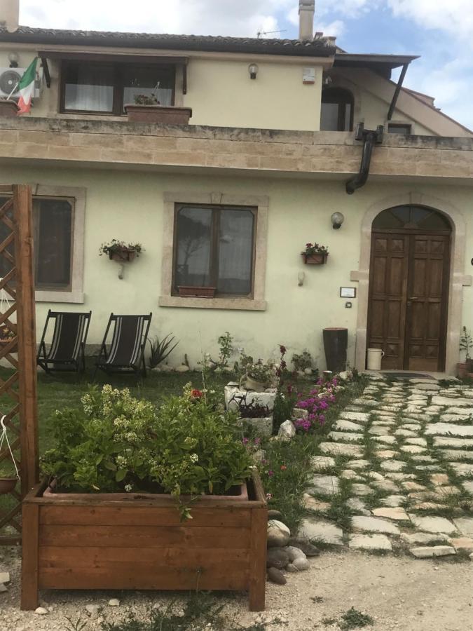 Villa Radiosa Gravina in Puglia Eksteriør billede