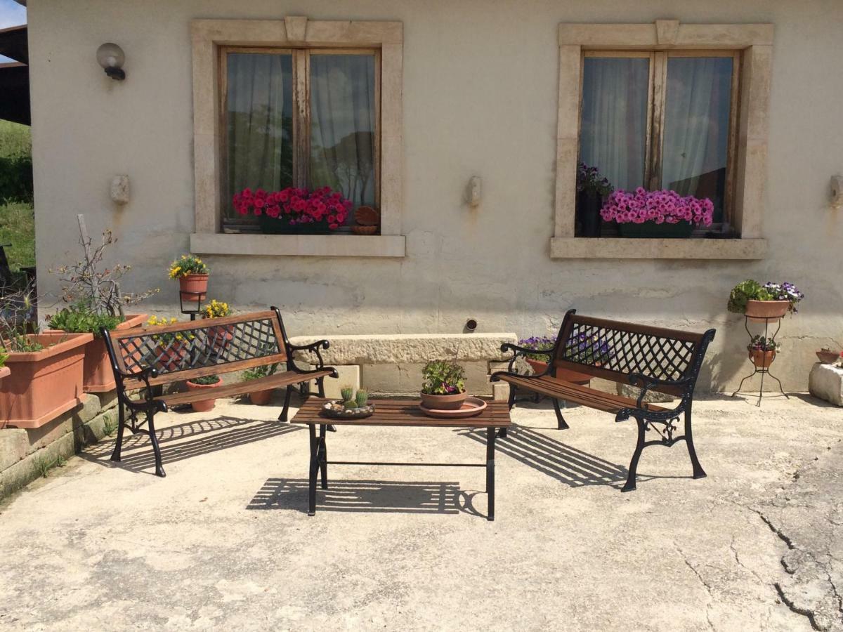 Villa Radiosa Gravina in Puglia Eksteriør billede